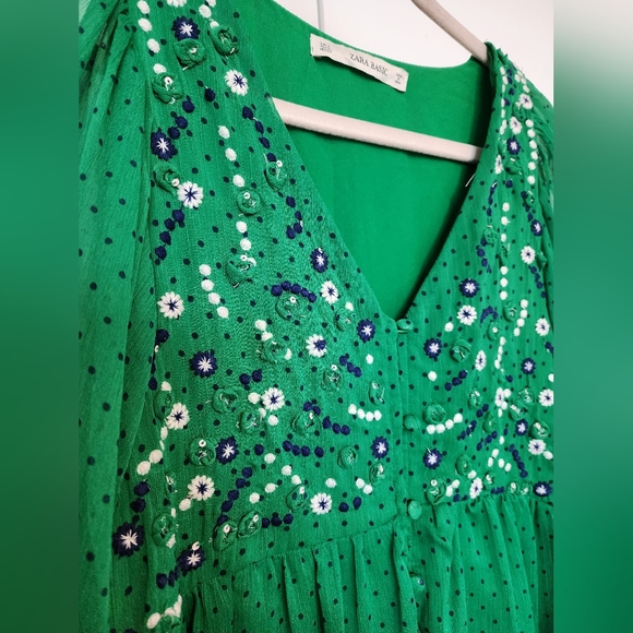 Zara green romper with embroidery - Picture 2 of 8